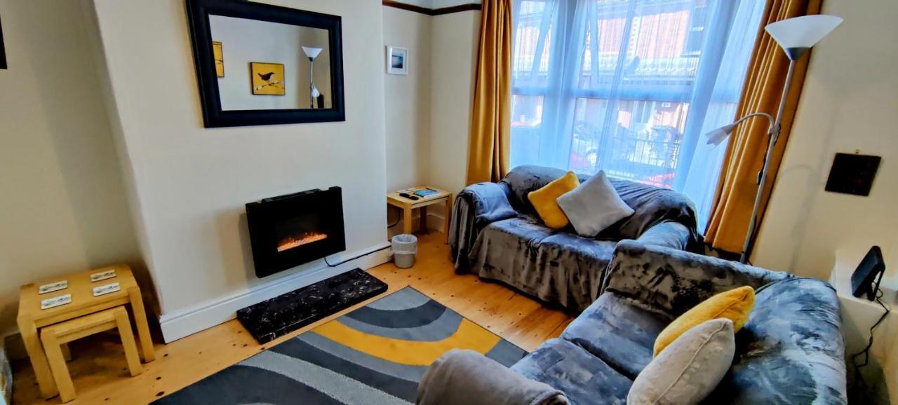 Rhubarb Terrace On The Coast - Sleeps 1-6 Villa Колуин Бей Екстериор снимка