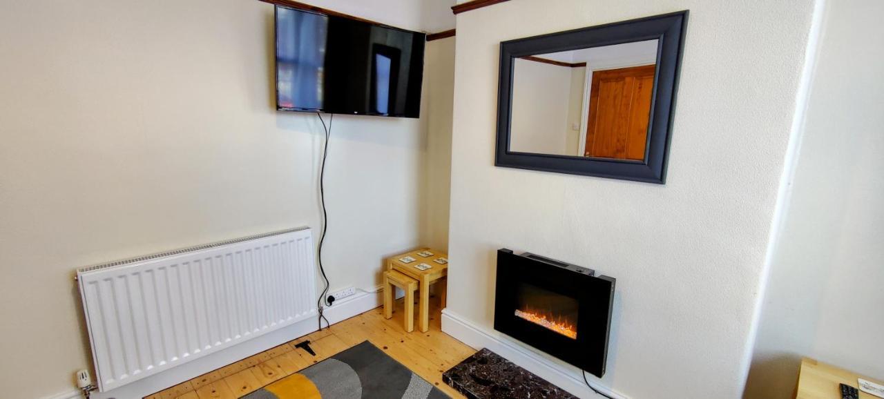 Rhubarb Terrace On The Coast - Sleeps 1-6 Villa Колуин Бей Екстериор снимка